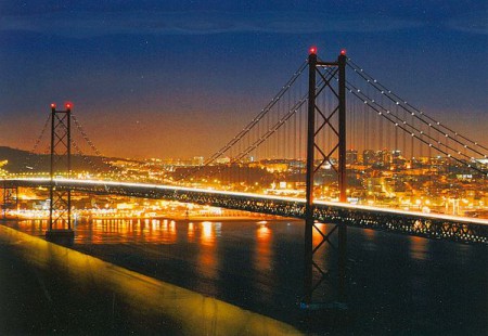 Ponte 25 de Abril, Lisabon